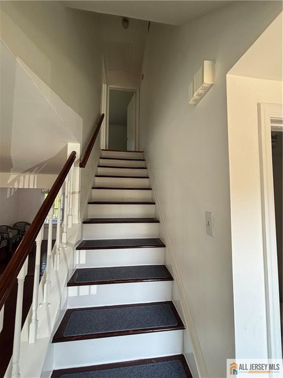 53 Boxgrove Place Franklin NJ 08873