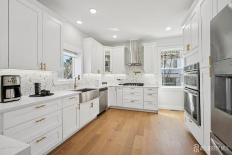 75 Jefferson Boulevard Edison NJ 08817