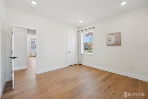 75 Jefferson Boulevard Edison NJ 08817
