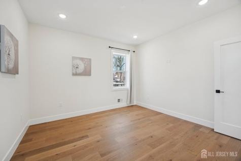 75 Jefferson Boulevard Edison NJ 08817