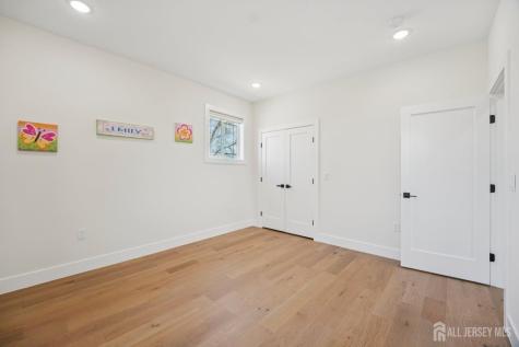 75 Jefferson Boulevard Edison NJ 08817