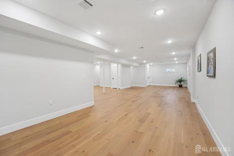 75 Jefferson Boulevard Edison NJ 08817