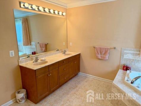1 Schindler Lane Monroe NJ 08831