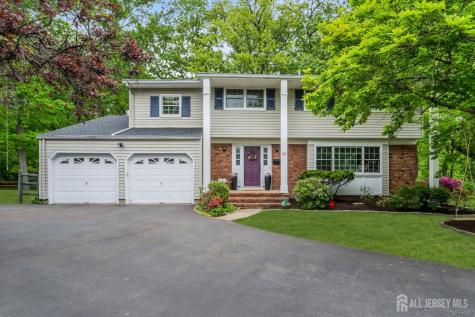 52 Eileen Way Edison NJ 08837