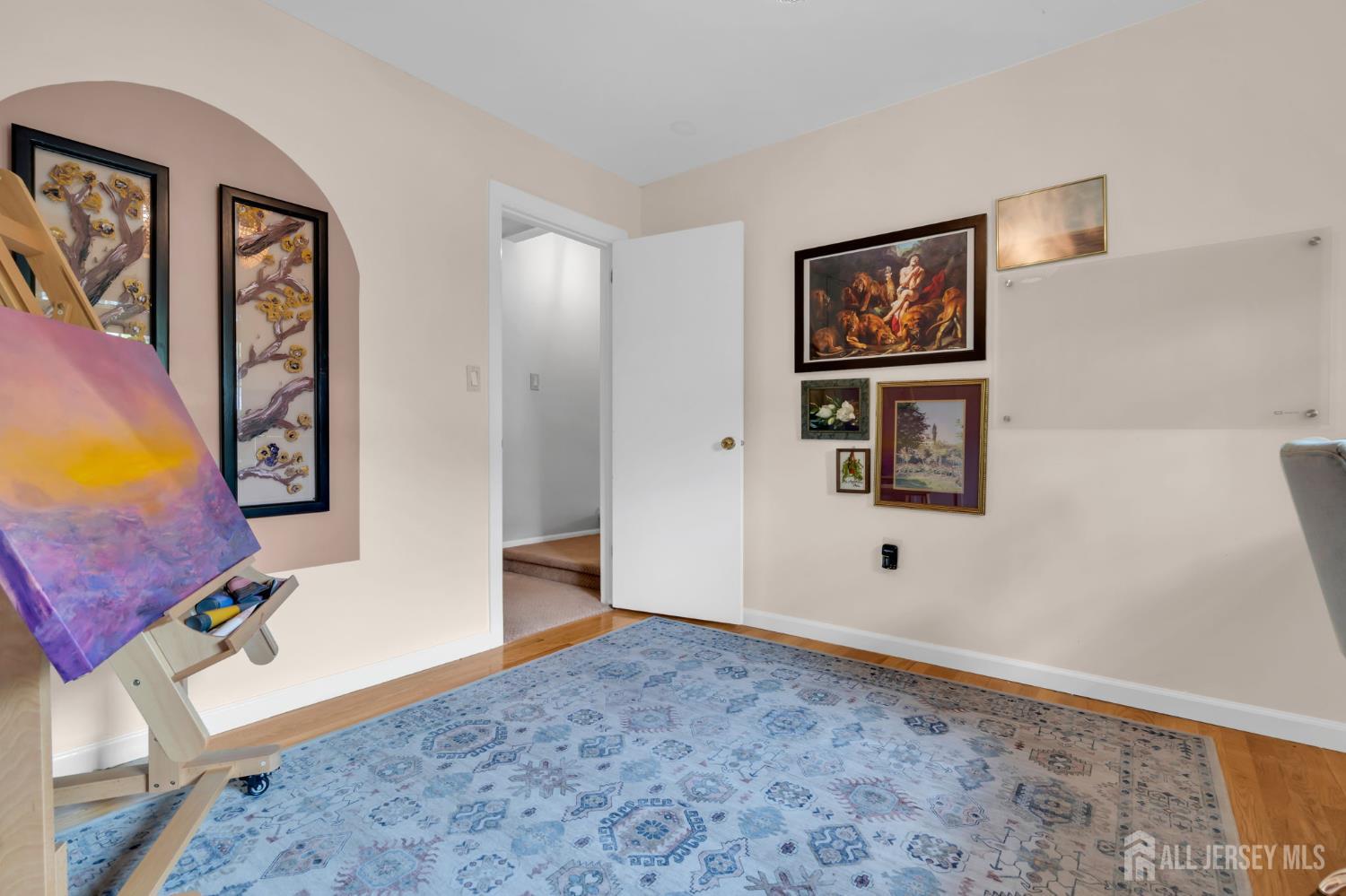 52 Eileen Way Edison NJ 08837