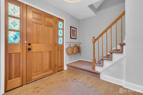 52 Eileen Way Edison NJ 08837