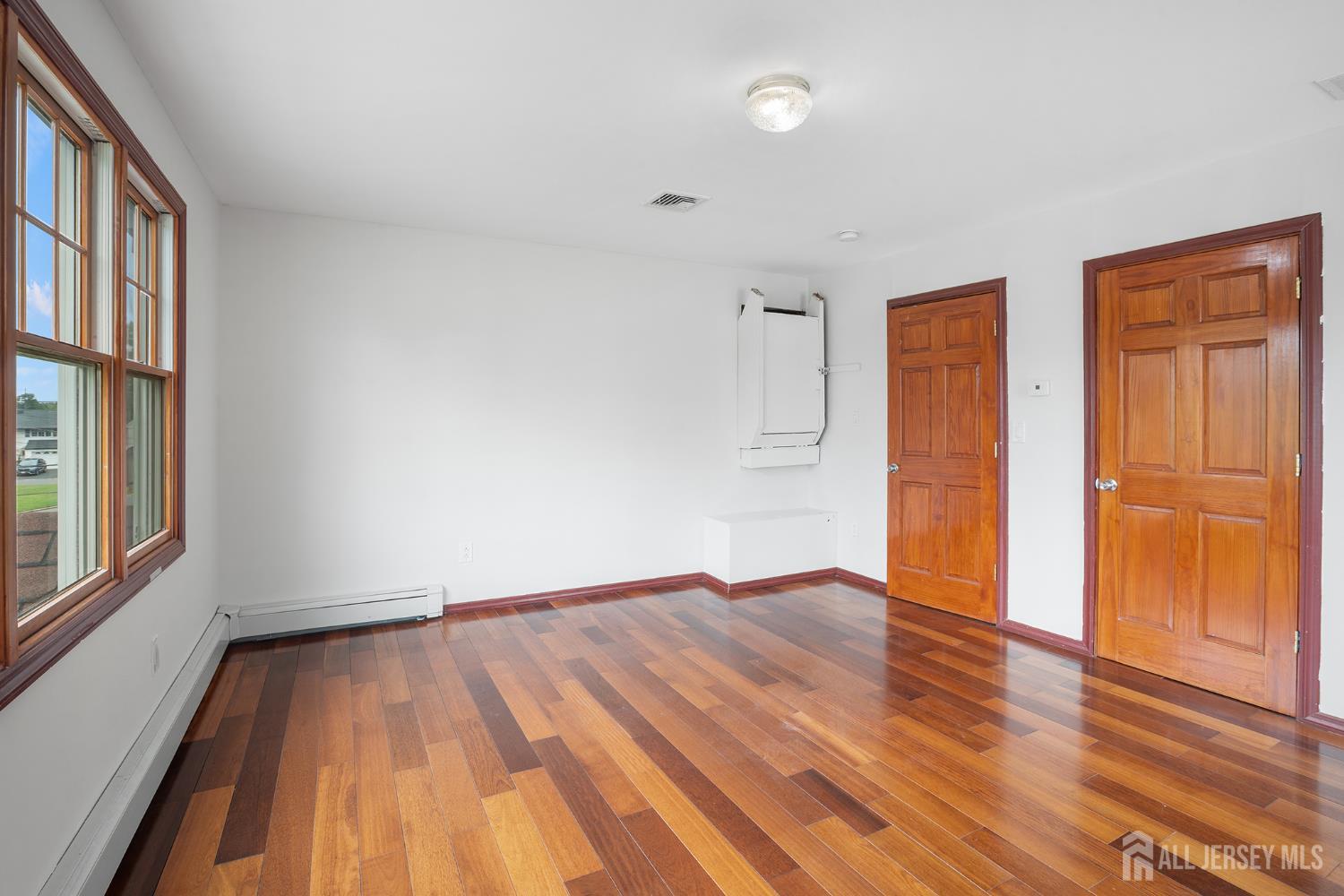 230 Mcfarlane Road Colonia NJ 07067