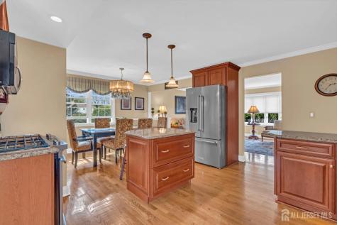 167 Barbara Place Middlesex NJ 08846