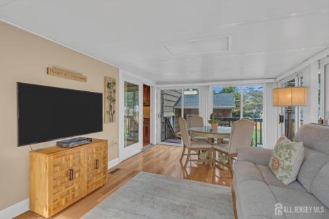 167 Barbara Place Middlesex NJ 08846