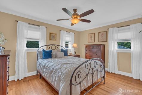 167 Barbara Place Middlesex NJ 08846