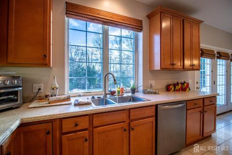 34 Equestrian Way Monroe NJ 08831
