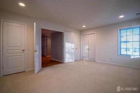 34 Equestrian Way Monroe NJ 08831