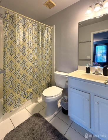 34 Equestrian Way Monroe NJ 08831