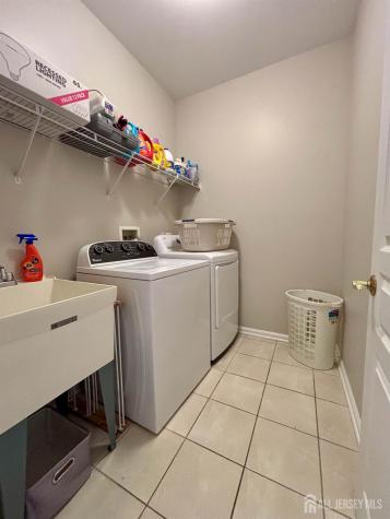 34 Equestrian Way Monroe NJ 08831