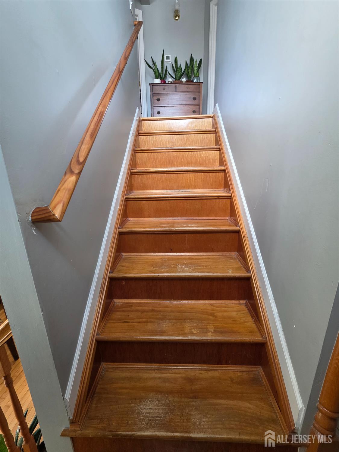 25 Columbia Avenue Trenton NJ 08618