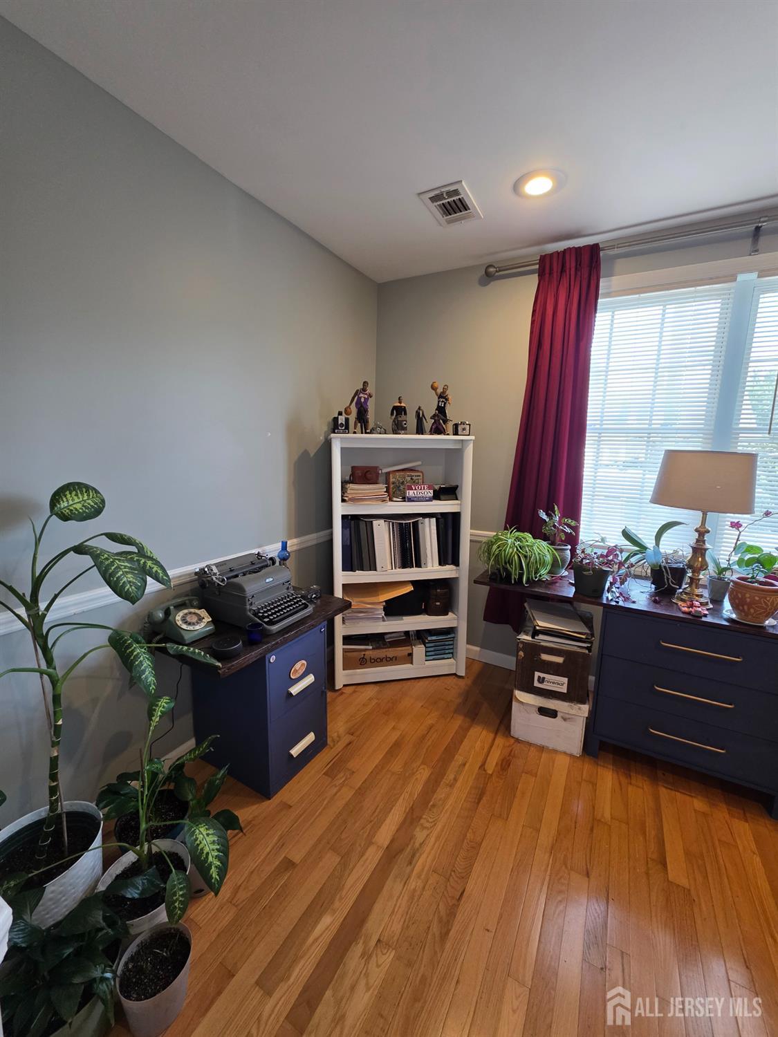 25 Columbia Avenue Trenton NJ 08618