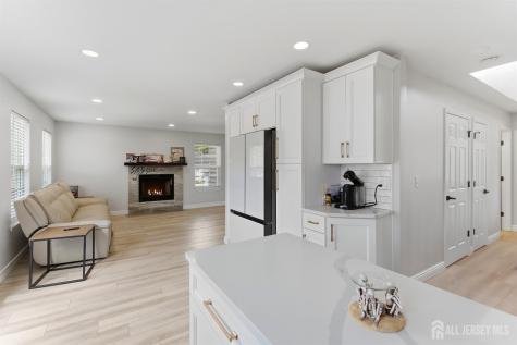 374 Mounts Mills Road Monroe NJ 08831
