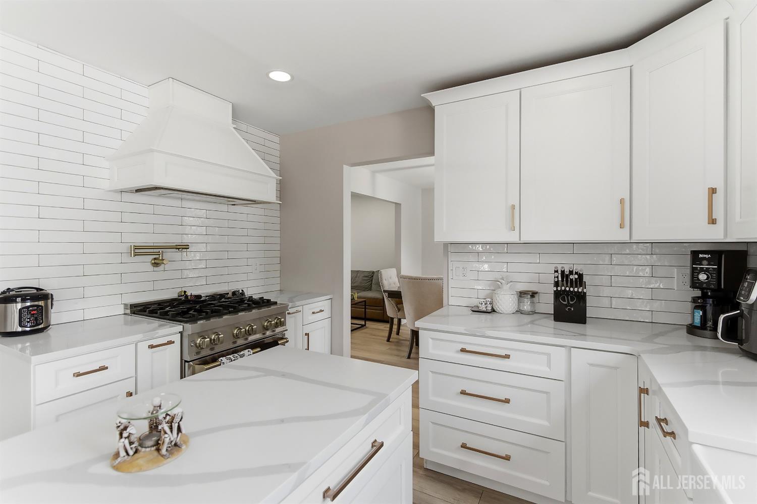 374 Mounts Mills Road Monroe NJ 08831