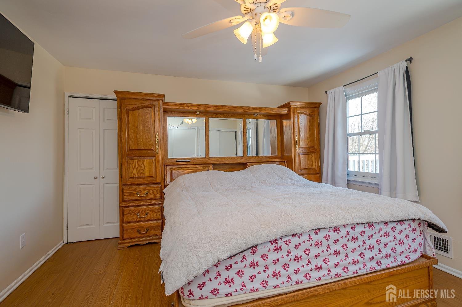 70-10 Prospect Street Metuchen NJ 08840