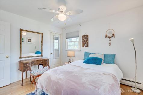 21 Thomas Street Metuchen NJ 08840