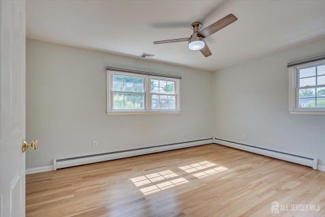 21 Thomas Street Metuchen NJ 08840