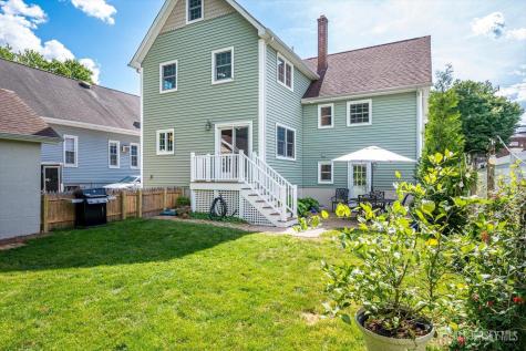 21 Thomas Street Metuchen NJ 08840