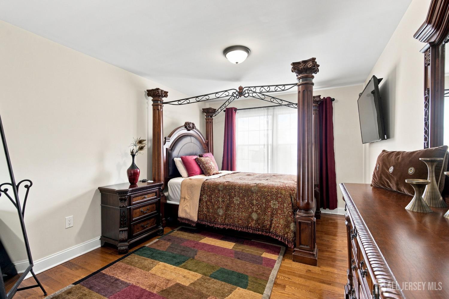18 Kendall Road East Brunswick NJ 08816
