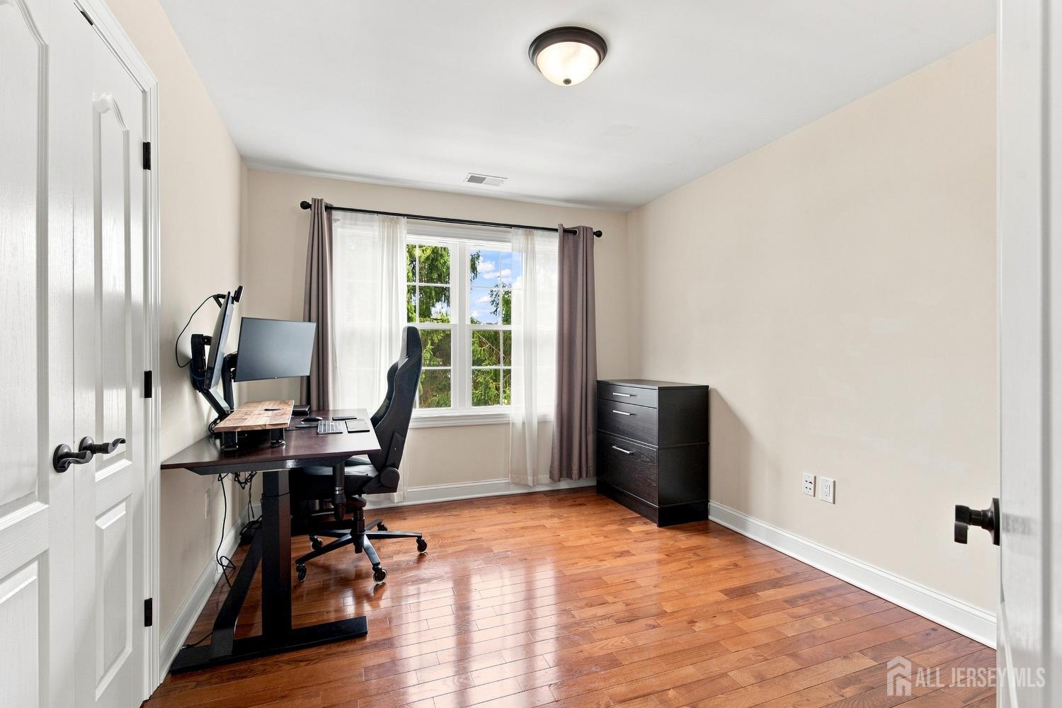 18 Kendall Road East Brunswick NJ 08816