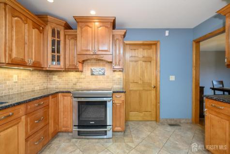 3 Tara Court Hardwick NJ 07825