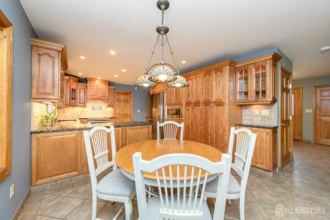 3 Tara Court Hardwick NJ 07825