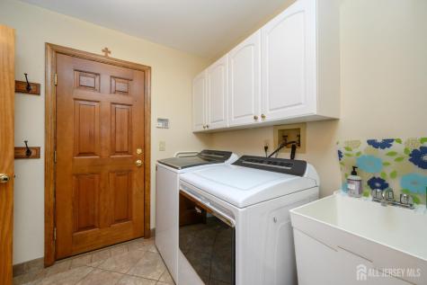 3 Tara Court Hardwick NJ 07825