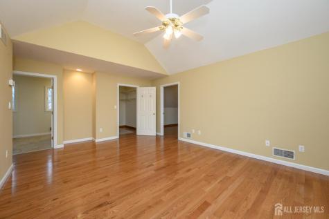 3 Tara Court Hardwick NJ 07825