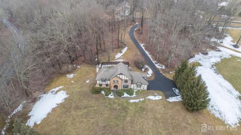 3 Tara Court Hardwick NJ 07825