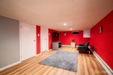 11 Tyndale Avenue Monroe NJ 08831