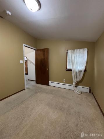 11 Tyndale Avenue Monroe NJ 08831
