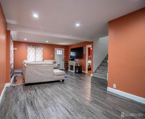 11 Tyndale Avenue Monroe NJ 08831