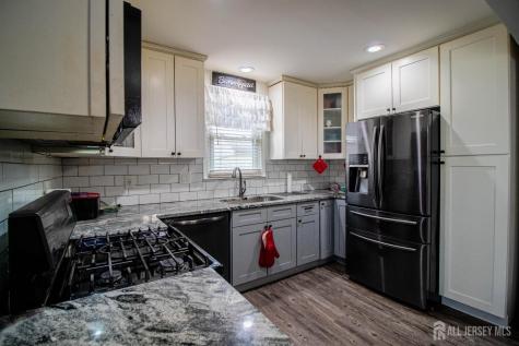 11 Tyndale Avenue Monroe NJ 08831