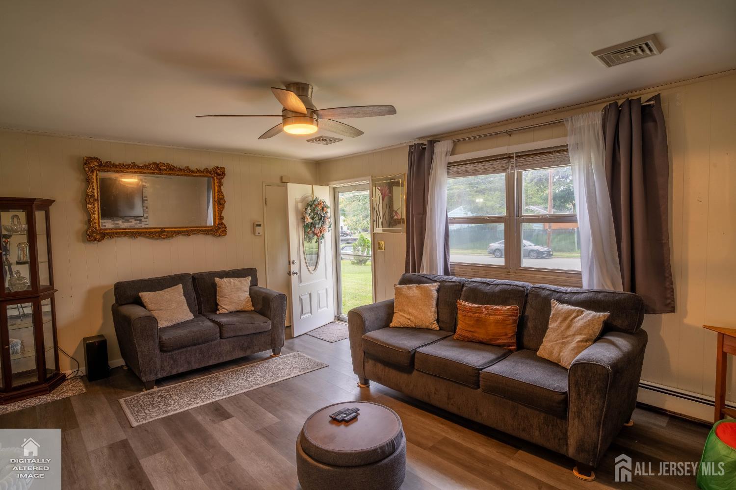 4 Dorset Drive Trenton NJ 08618