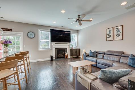 168 Savoth Lane Colonia NJ 07067