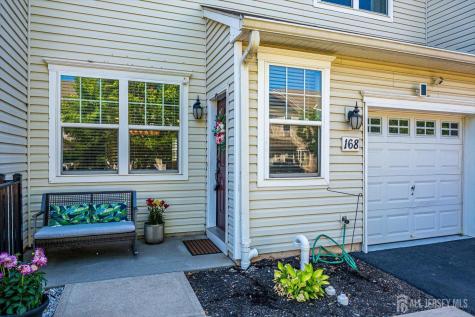 168 Savoth Lane Colonia NJ 07067
