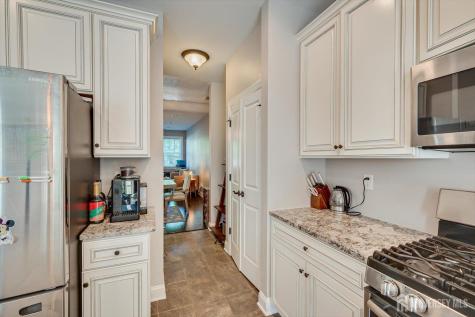 168 Savoth Lane Colonia NJ 07067