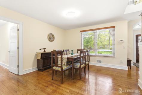 15 Southfield Road Edison NJ 08820