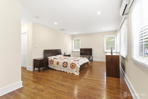 15 Southfield Road Edison NJ 08820