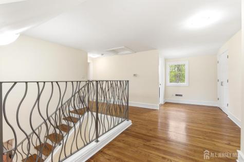 15 Southfield Road Edison NJ 08820