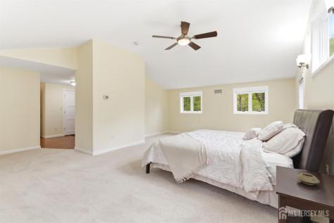 15 Southfield Road Edison NJ 08820