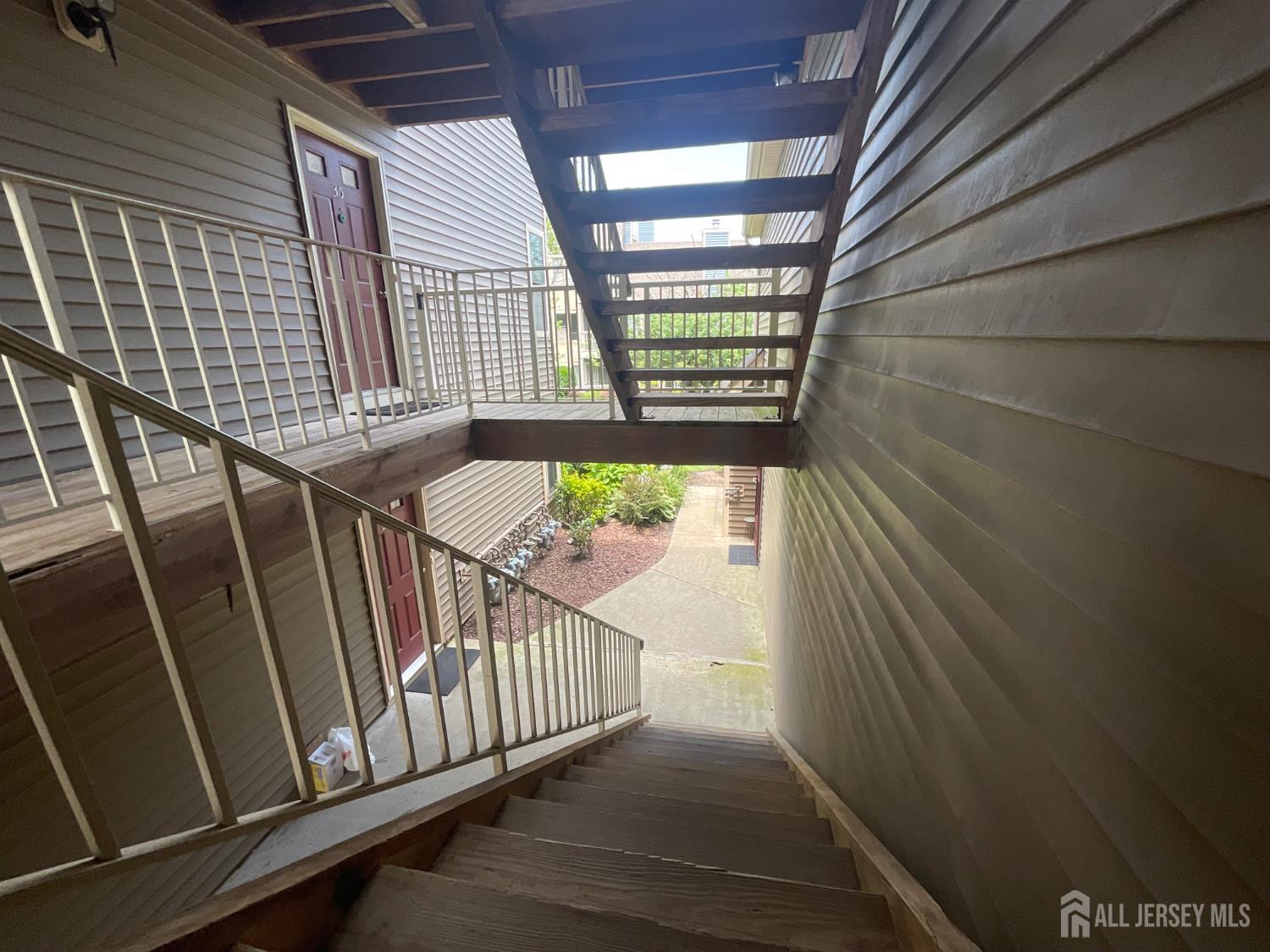36 Lear Court East Brunswick NJ 08816