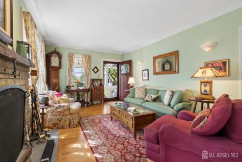 49 Laurel Avenue Franklin Twsp NJ 08525