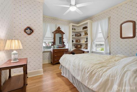 49 Laurel Avenue Franklin Twsp NJ 08525