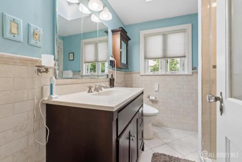49 Laurel Avenue Franklin Twsp NJ 08525