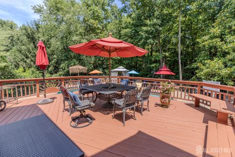 34 Kara Court Old Bridge NJ 07747